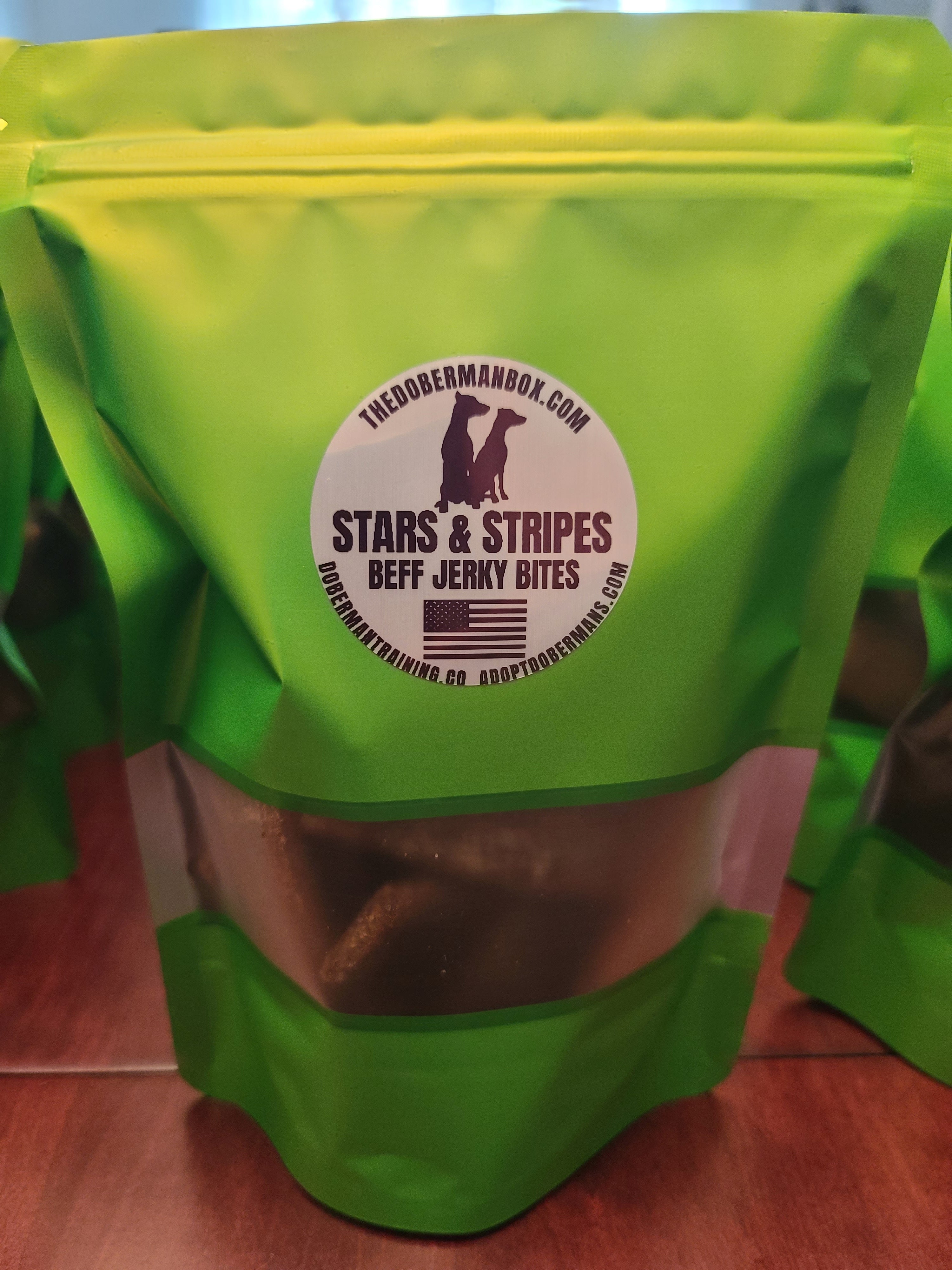 Stars & Stripes Beef Jerky Training Treats 227g